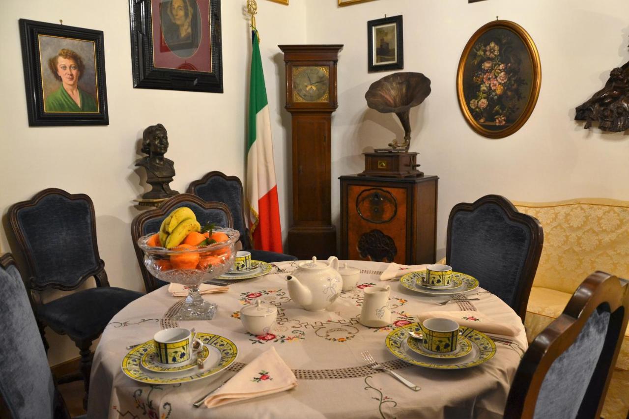 B&B Domus Piazza Del Popolo Rome Bagian luar foto
